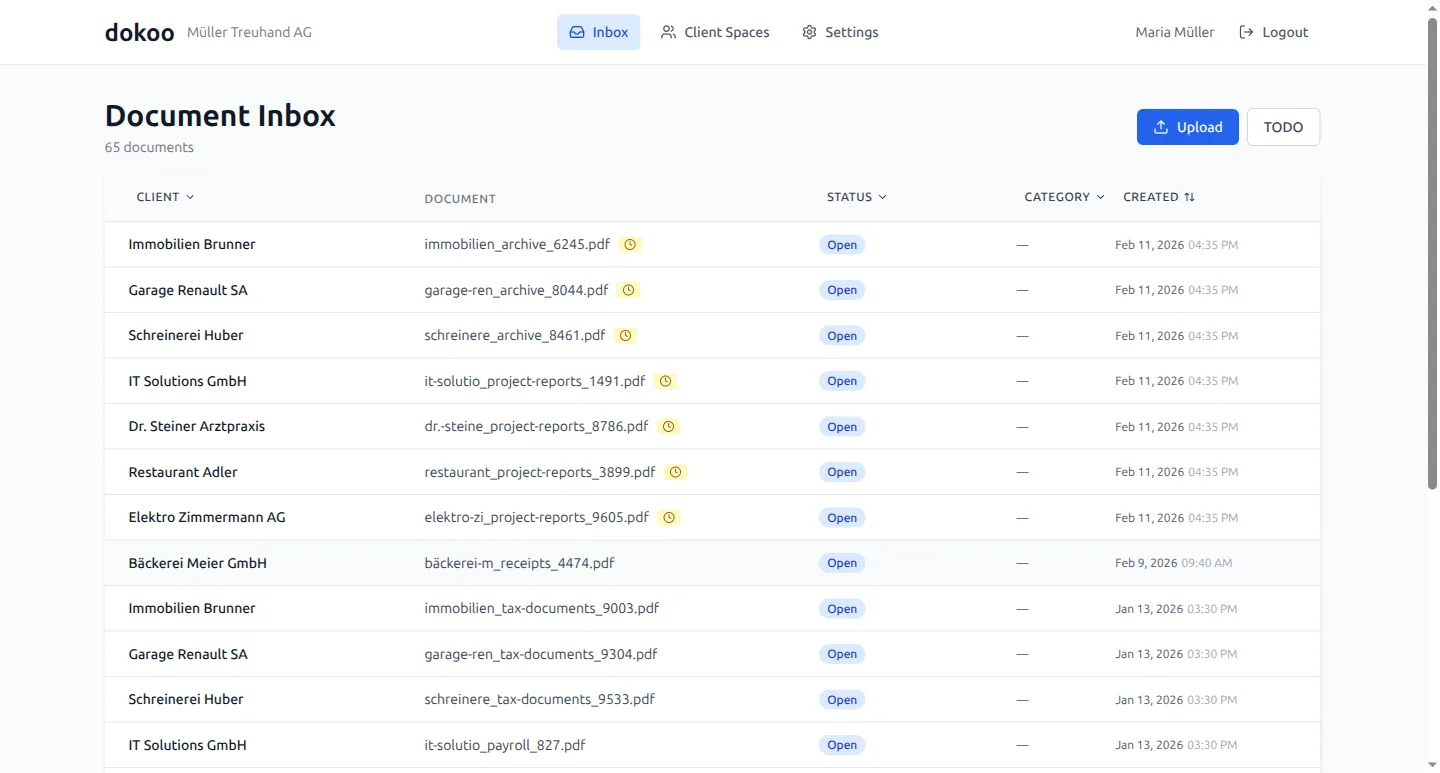 Alle eingehenden Dokumente auf einen Blick – gefiltert nach Kunde, Status und Kategorie.
